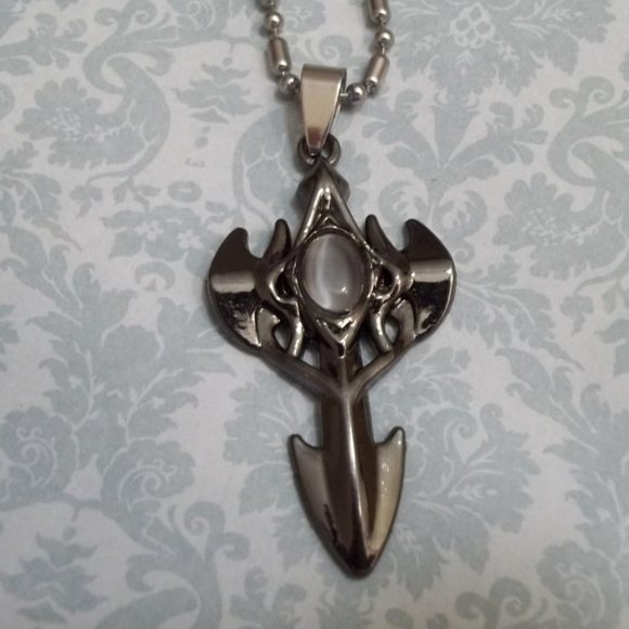 *5/35*  New Black Stainless Steel Cats Eye Necklace - Picture 5 of 5